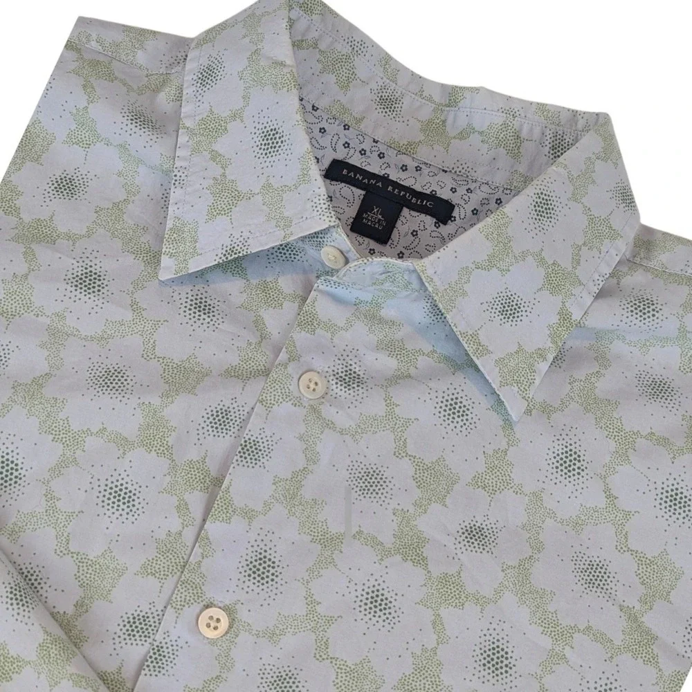 Banana Republic Mens XL Long Sleeve Button Down Shirt Floral Print Lt Blue Green